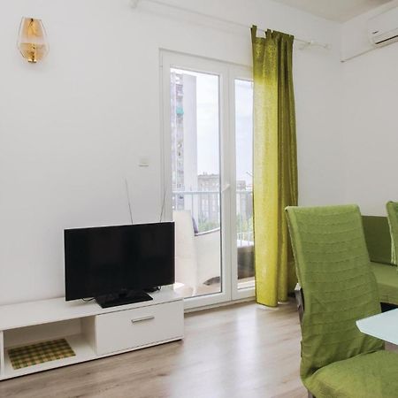 Cozy Apartment In Split With Kitchenette 외부 사진